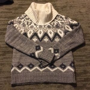Abercrombie sweater